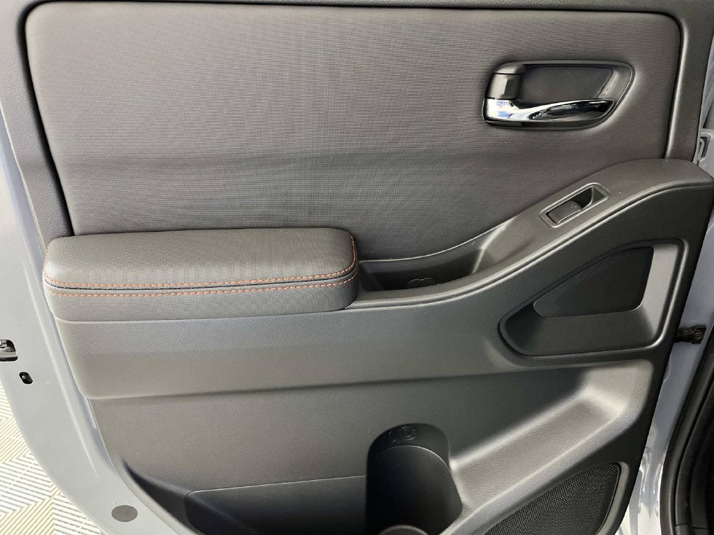 2024 Nissan Frontier PRO-X