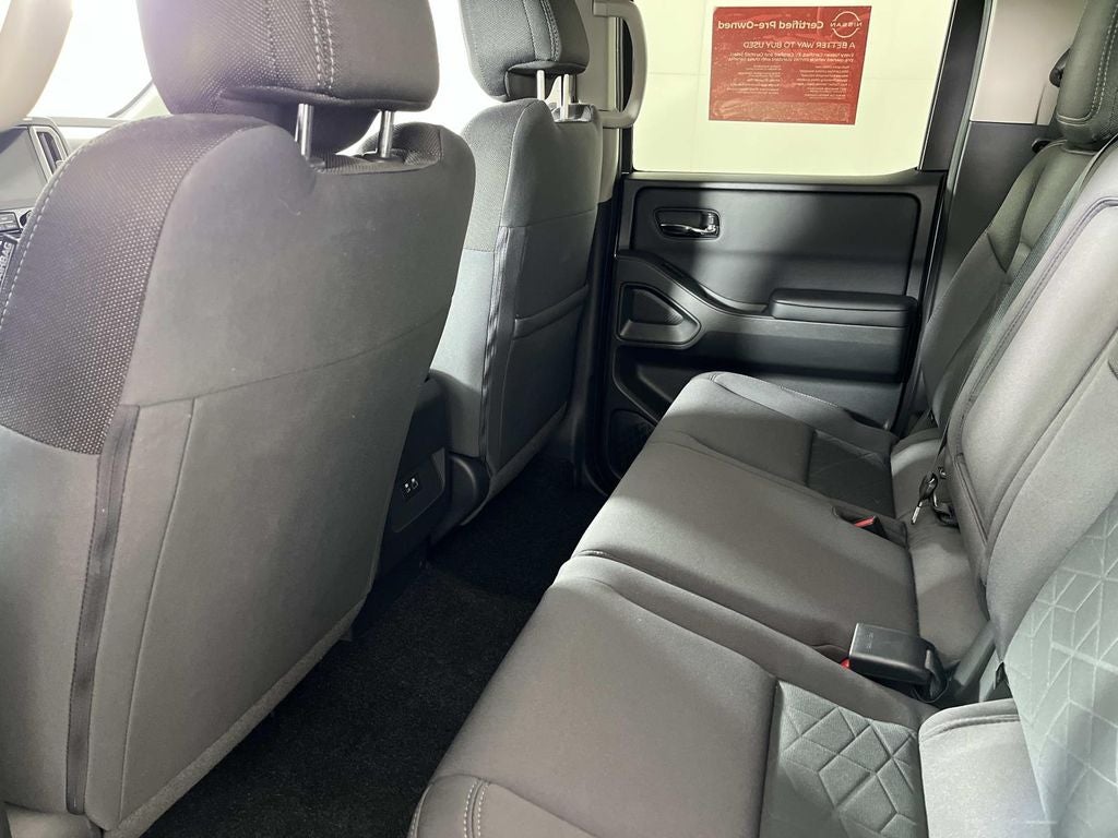 2025 Nissan Frontier SV