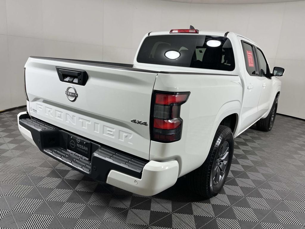 2025 Nissan Frontier SV