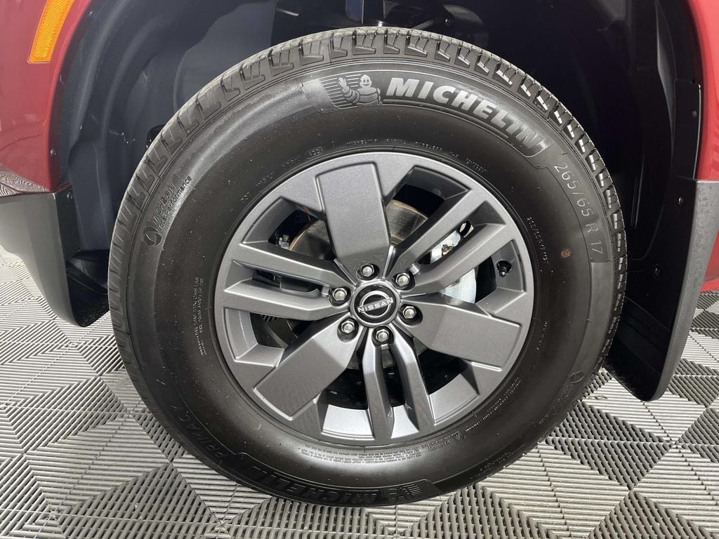 2025 Nissan Frontier SV