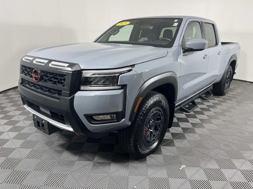 2025 Nissan Frontier PRO-4X LWB