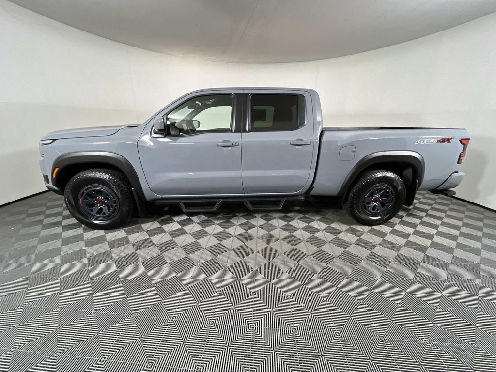 2025 Nissan Frontier PRO-4X LWB