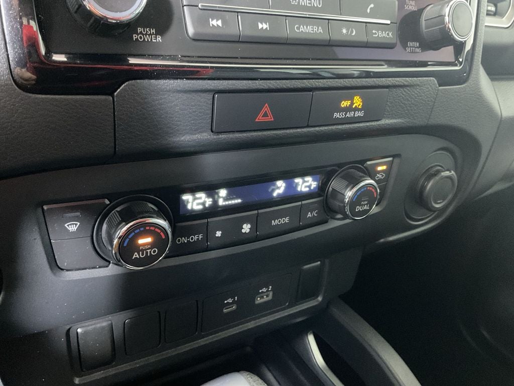 2022 Nissan Frontier SV