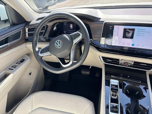 2025 Volkswagen Atlas 2.0T SEL