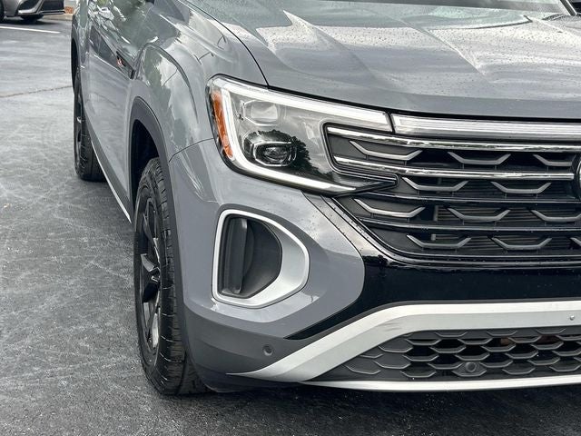 2024 Volkswagen Atlas 2.0T Peak Edition SE w/Technology