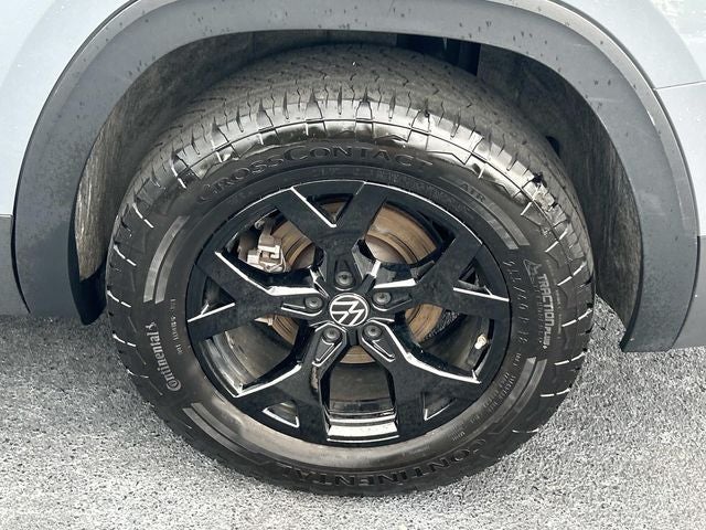 2024 Volkswagen Atlas 2.0T Peak Edition SE w/Technology