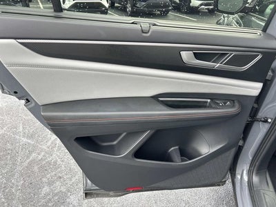 2024 Volkswagen Atlas 2.0T Peak Edition SE w/Technology