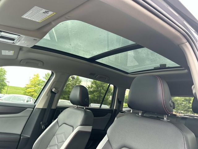 2024 Volkswagen Atlas 2.0T Peak Edition SE w/Technology