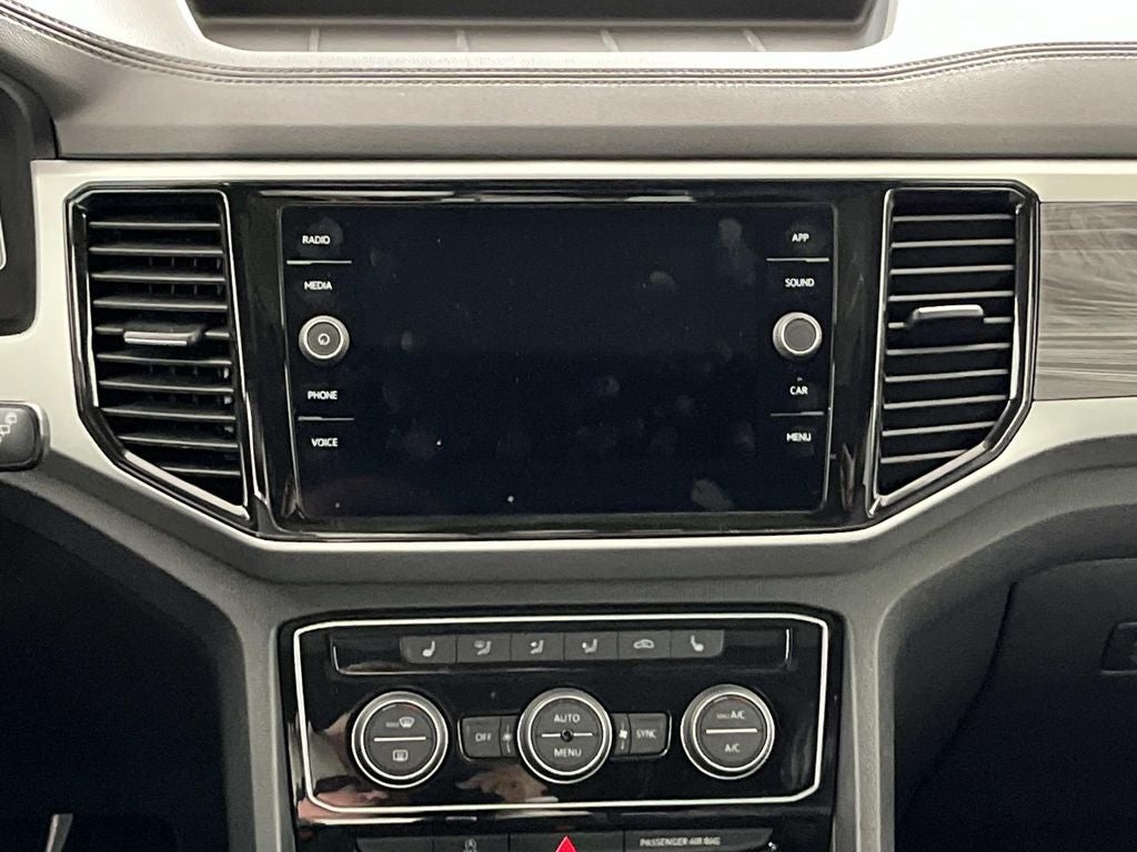 2022 Volkswagen Atlas Cross Sport 3.6L V6 SE w/Technology