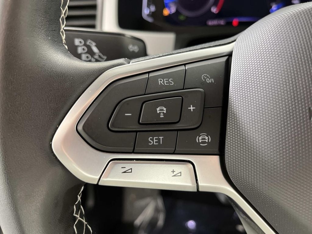 2022 Volkswagen Atlas Cross Sport 3.6L V6 SE w/Technology