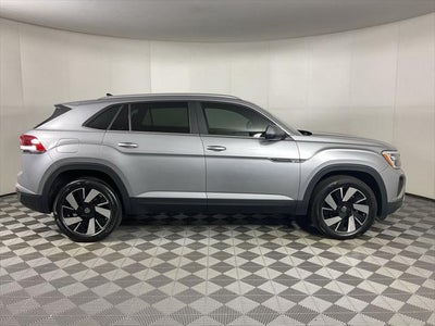 2024 Volkswagen Atlas Cross Sport 2.0T SE w/Technology