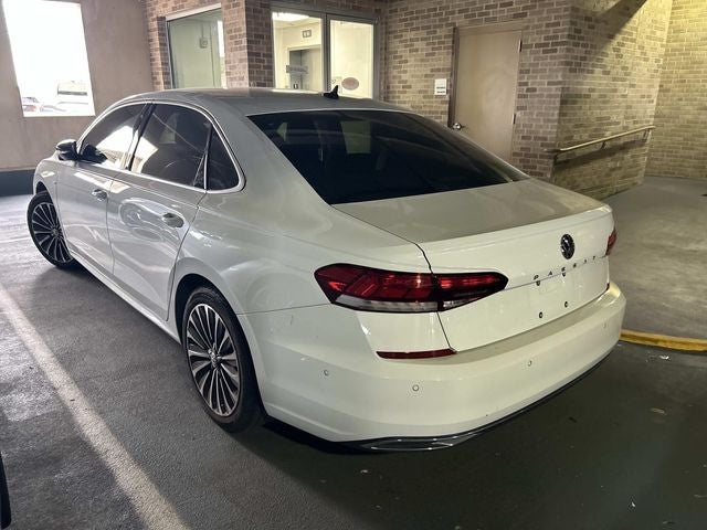 2022 Volkswagen Passat 2.0T Limited Edition