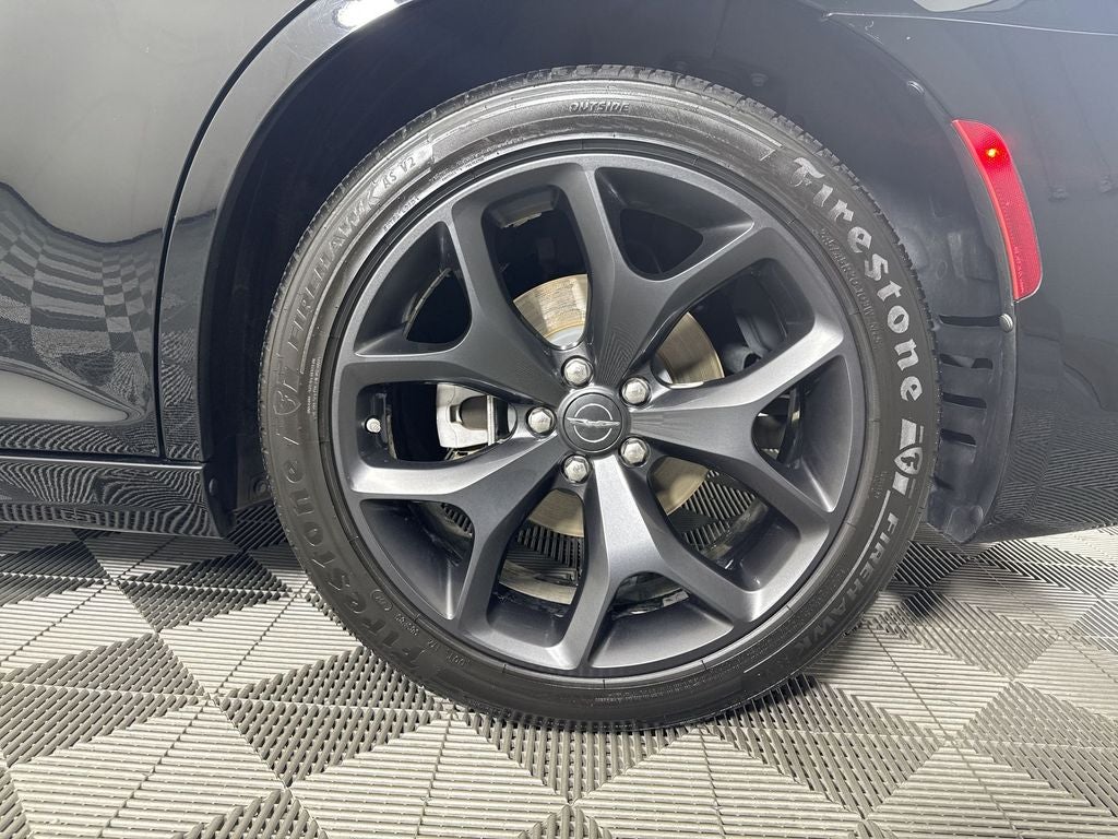 2023 Chrysler 300 S