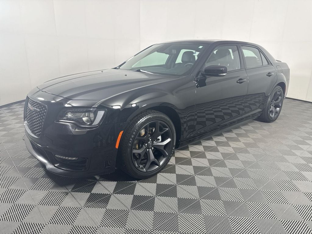 2023 Chrysler 300 S