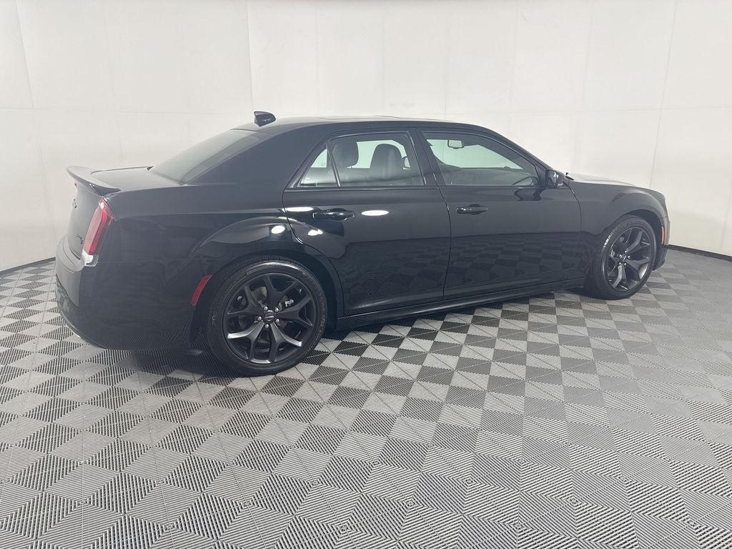 2023 Chrysler 300 S