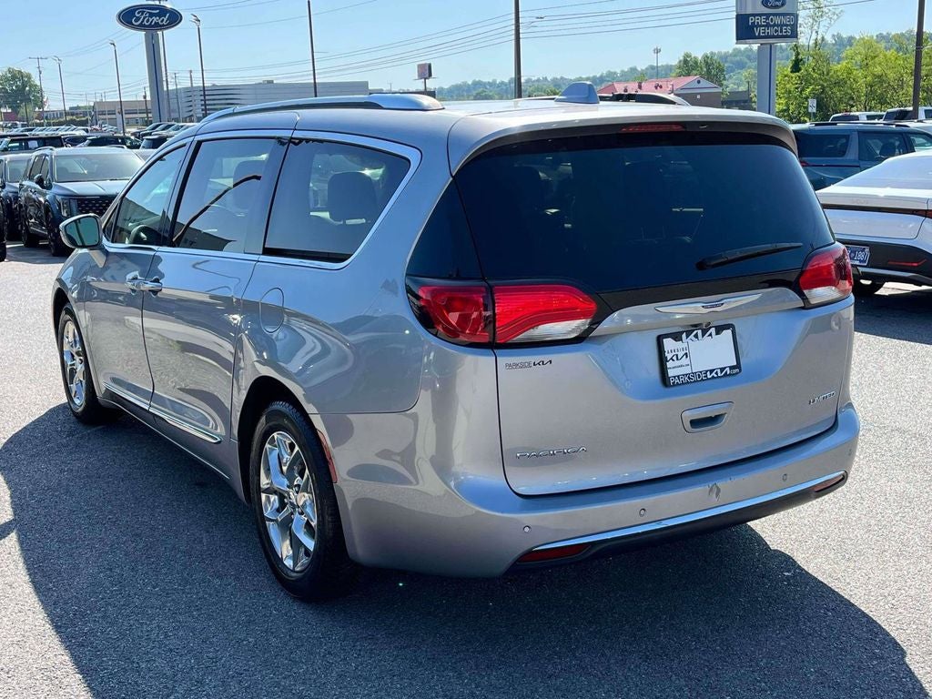 2020 Chrysler Pacifica Limited