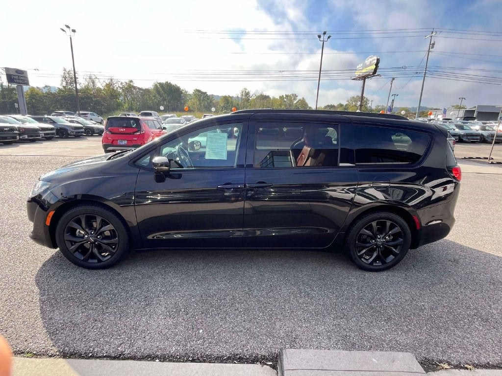 2020 Chrysler Pacifica Limited