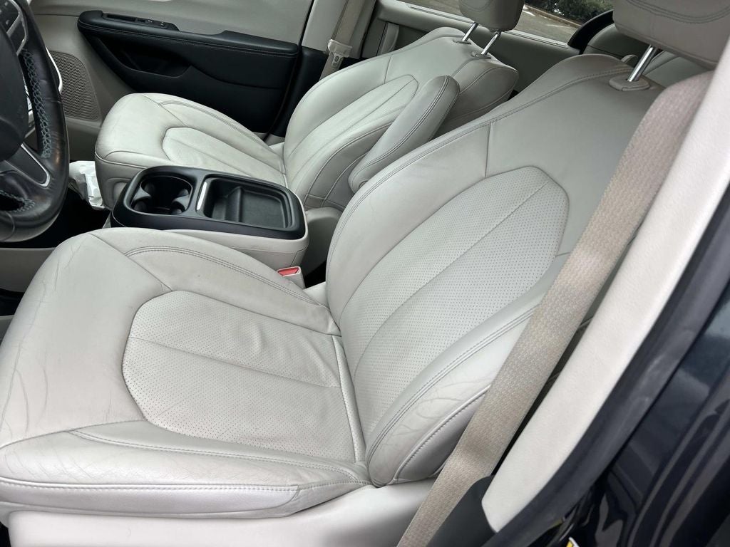 2020 Chrysler Pacifica Hybrid Touring L