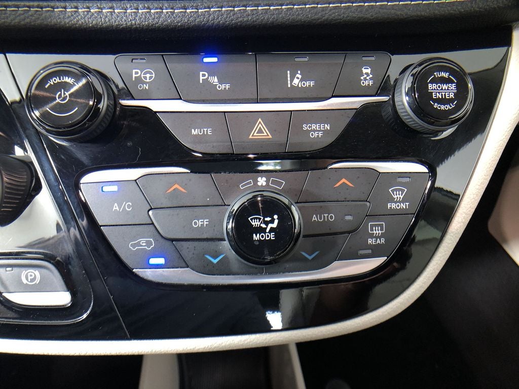 2021 Chrysler Pacifica Hybrid Touring L