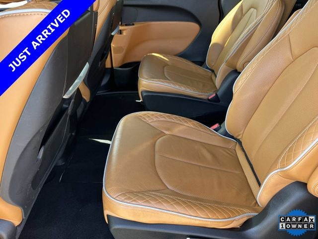 2023 Chrysler Pacifica Hybrid Pinnacle