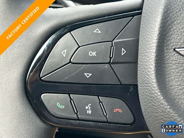 2025 Chrysler Pacifica Hybrid Select