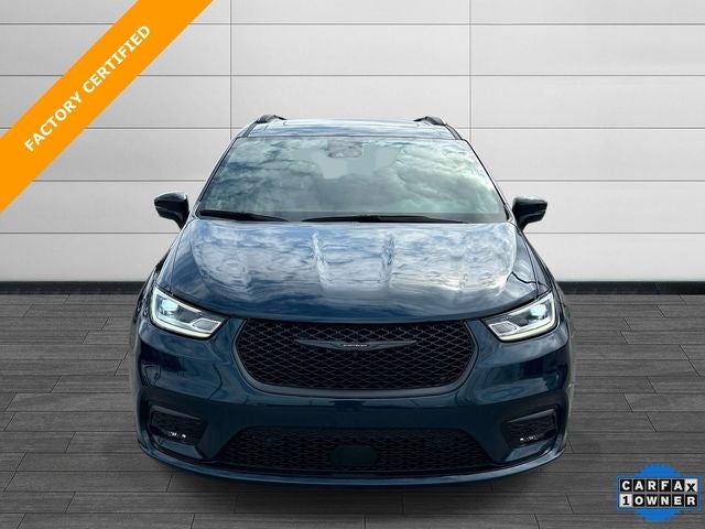 2025 Chrysler Pacifica Hybrid Select