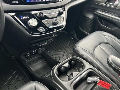 2020 Chrysler Pacifica Launch Edition