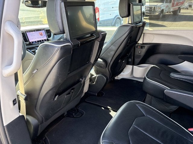 2022 Chrysler Pacifica Limited