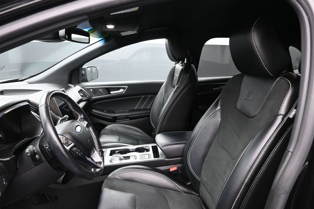 2021 Ford Edge ST
