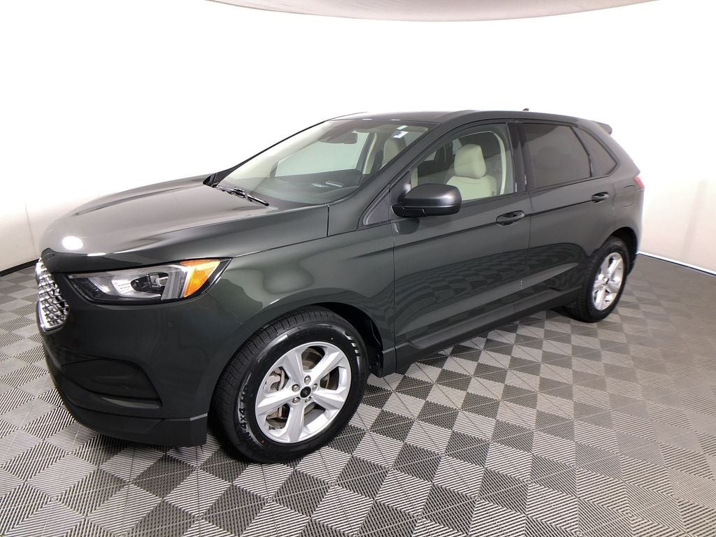 2023 Ford Edge SE