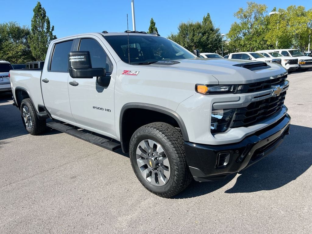 2025 Chevrolet Silverado 2500 Custom