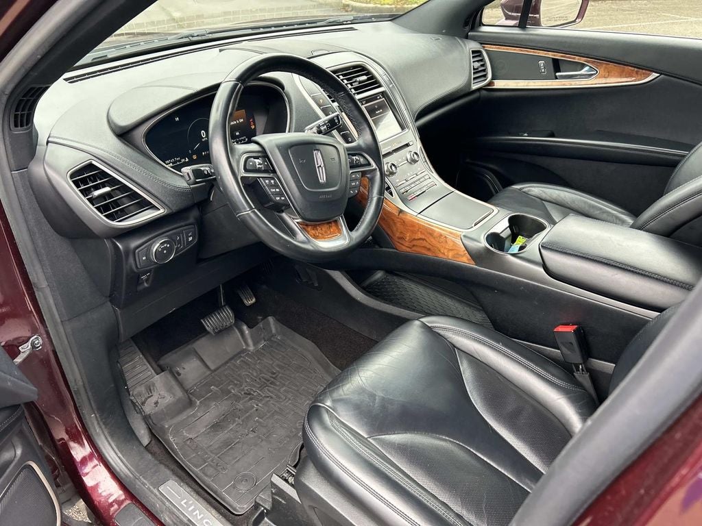 2019 Lincoln Nautilus Select