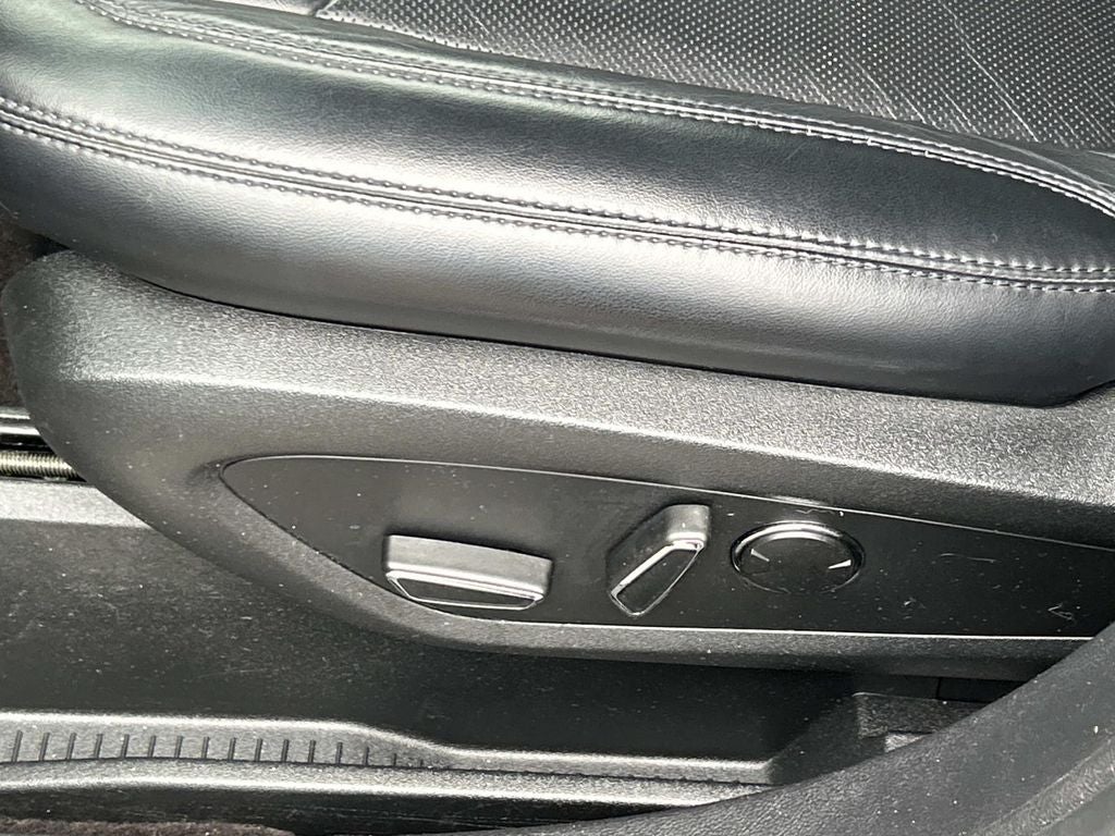 2019 Lincoln Nautilus Select