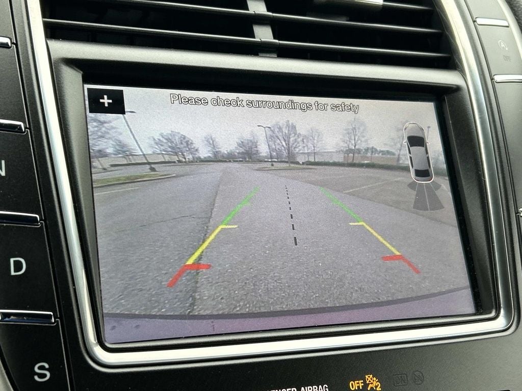 2019 Lincoln Nautilus Select