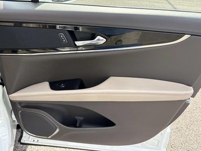 2022 Lincoln Nautilus Standard