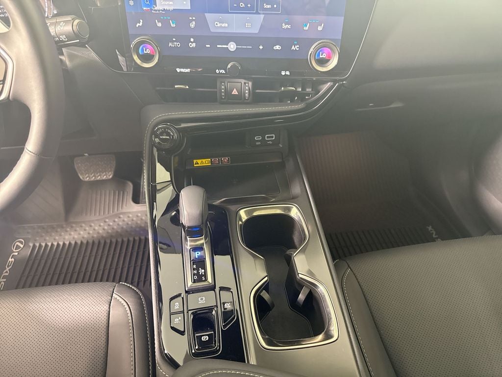 2026 Lexus NX 350h Premium