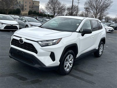2024 Toyota RAV4 LE