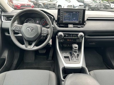 2022 Toyota RAV4 LE