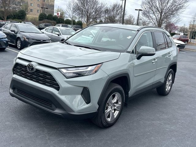 2023 Toyota RAV4 XLE