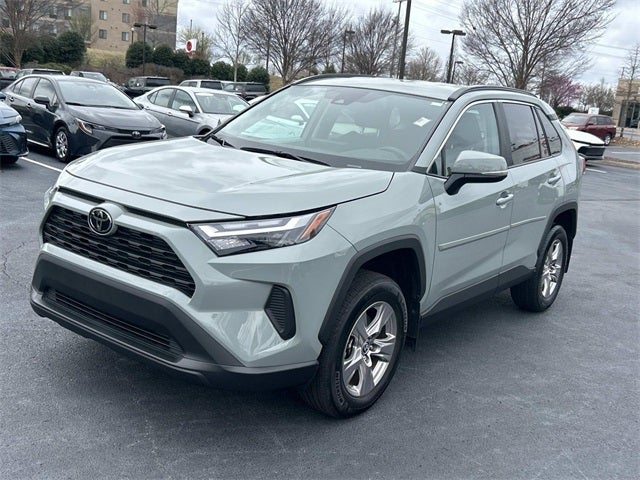 2023 Toyota RAV4 XLE