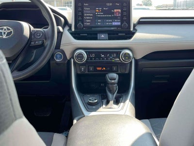 2019 Toyota RAV4 Hybrid XLE