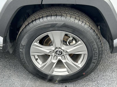 2025 Toyota RAV4 Hybrid XLE