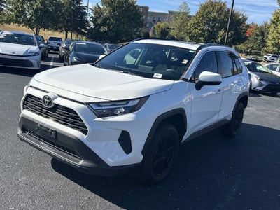 2022 Toyota RAV4 XLE