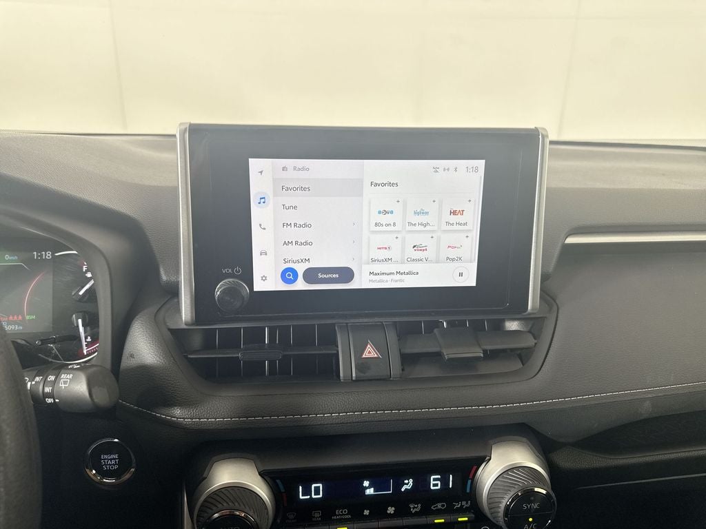 2025 Toyota RAV4 XLE