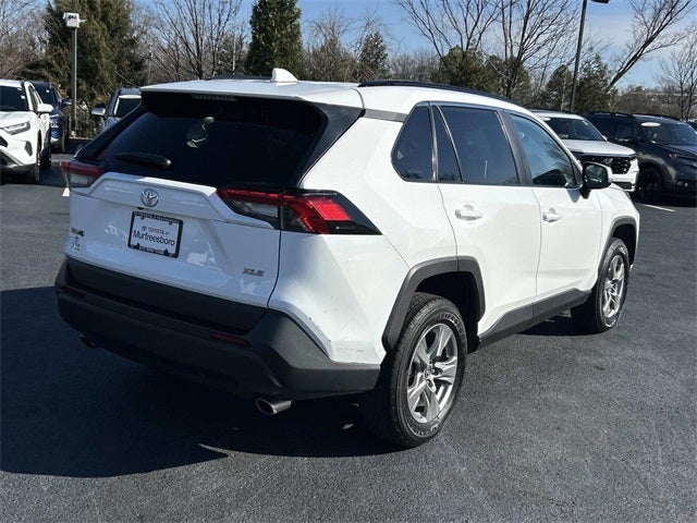 2024 Toyota RAV4 XLE