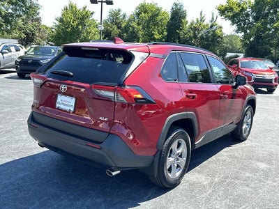 2025 Toyota RAV4 XLE