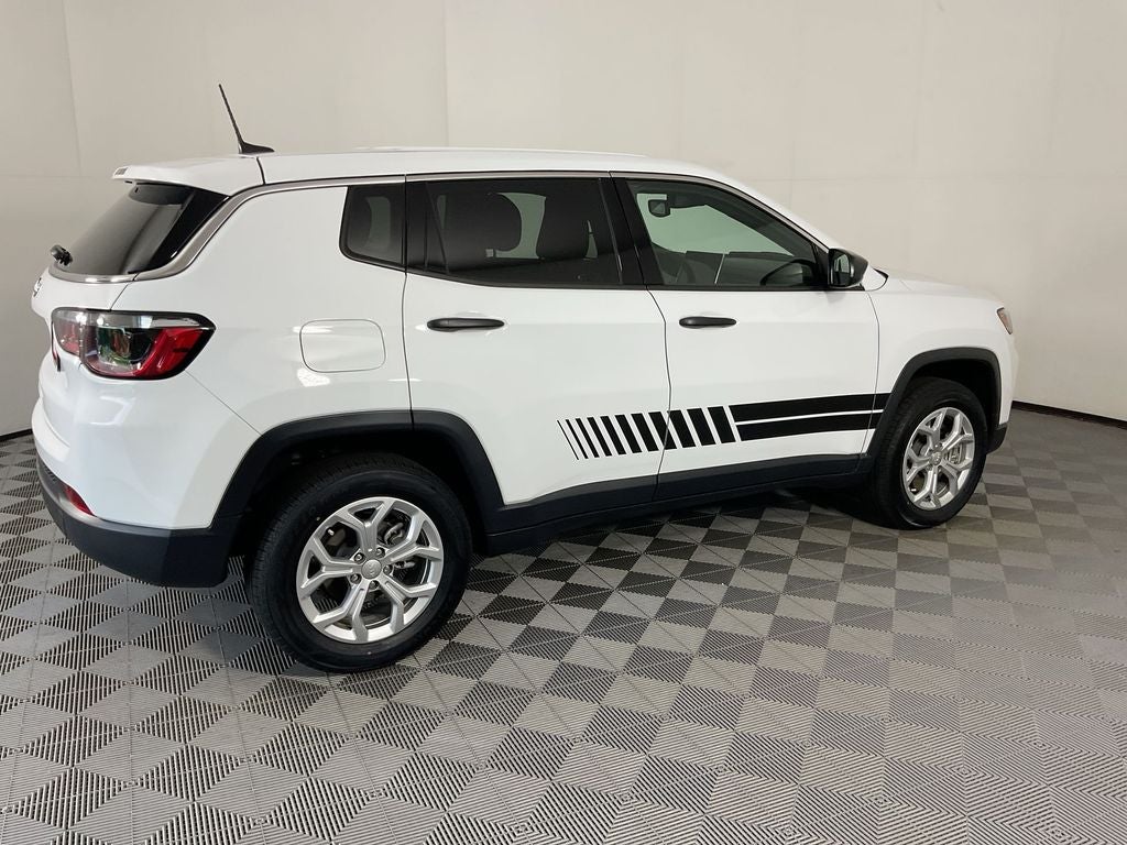 2024 Jeep Compass Sport