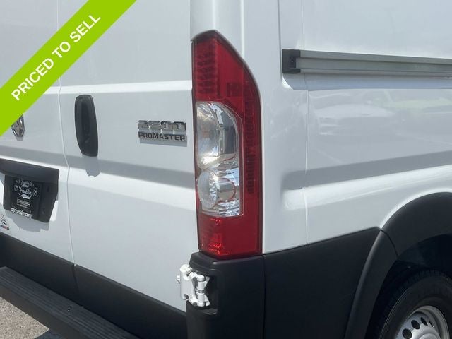2025 RAM ProMaster 2500 Base