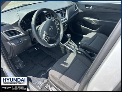 2022 Hyundai Accent SE