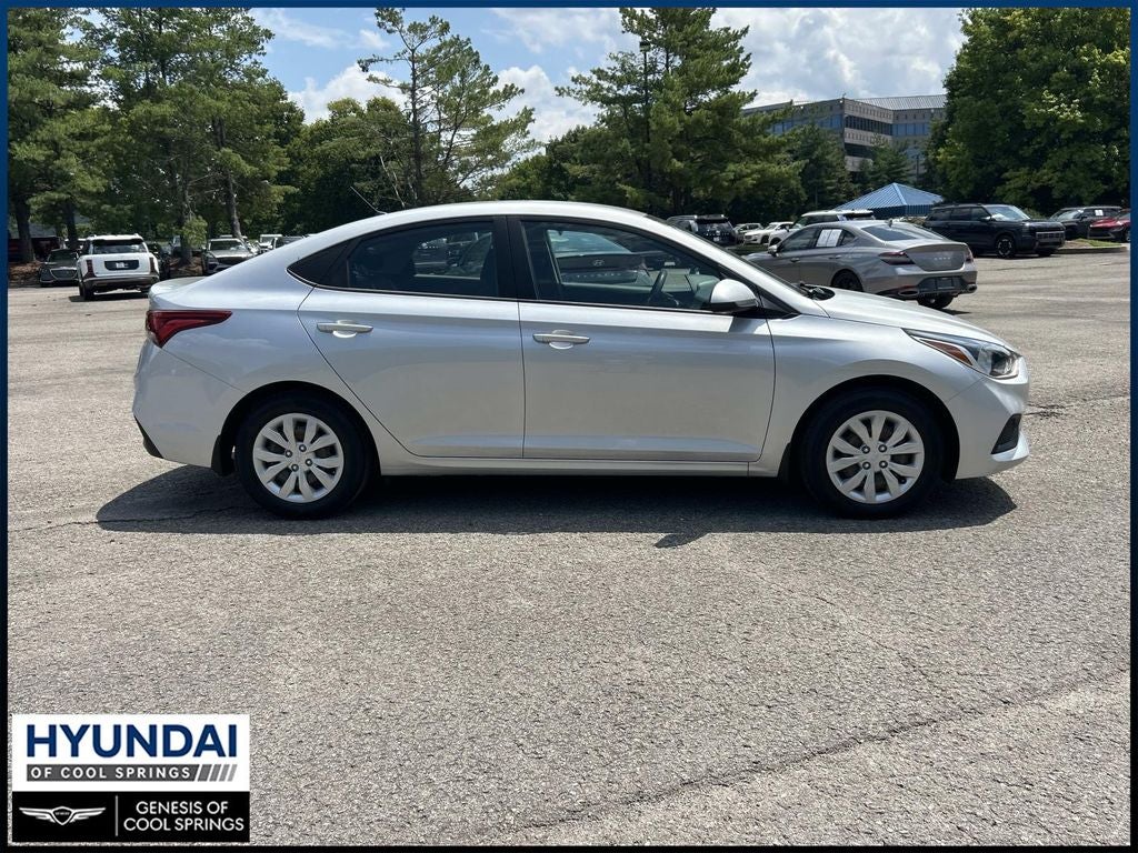 2022 Hyundai Accent SE